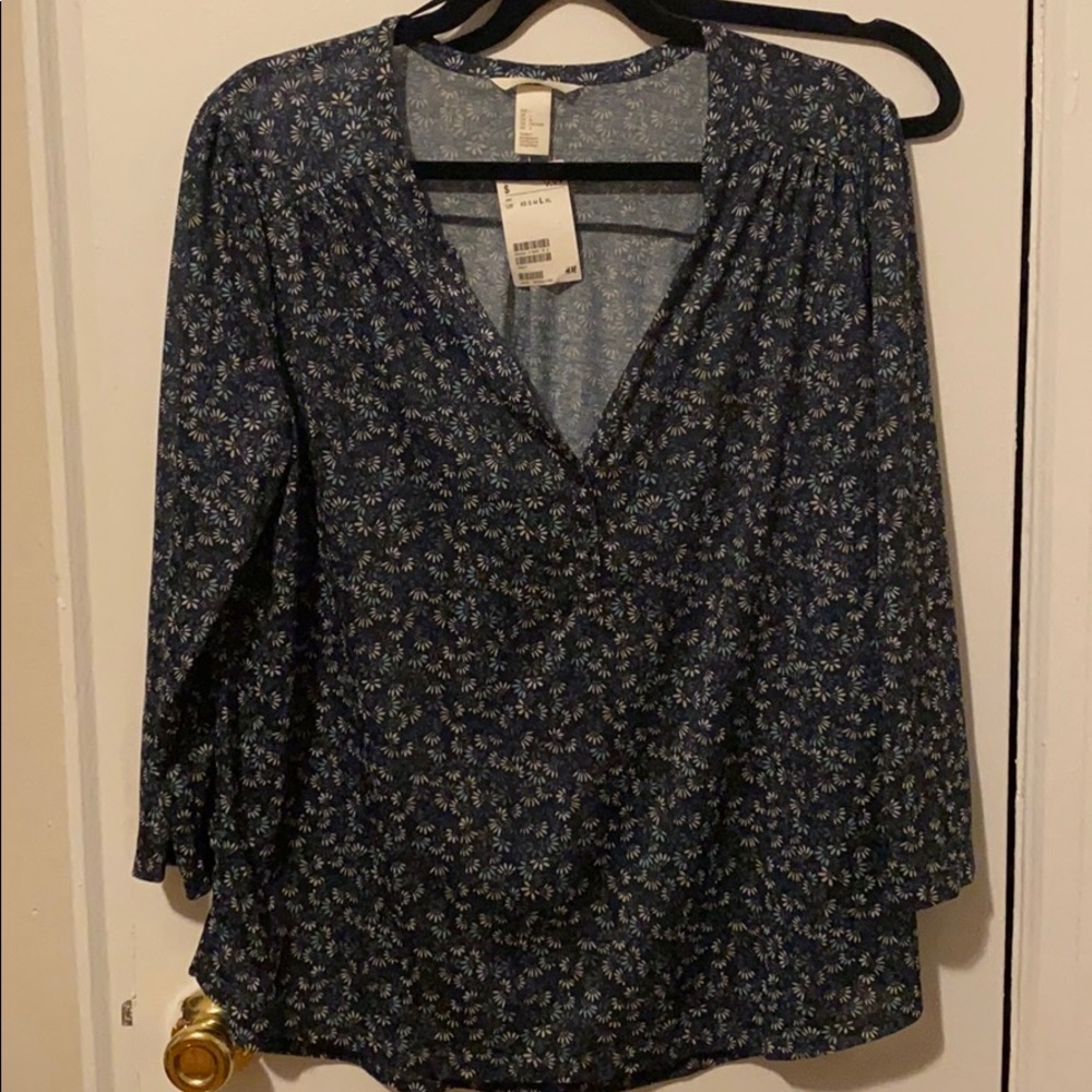 Blue flower shirt